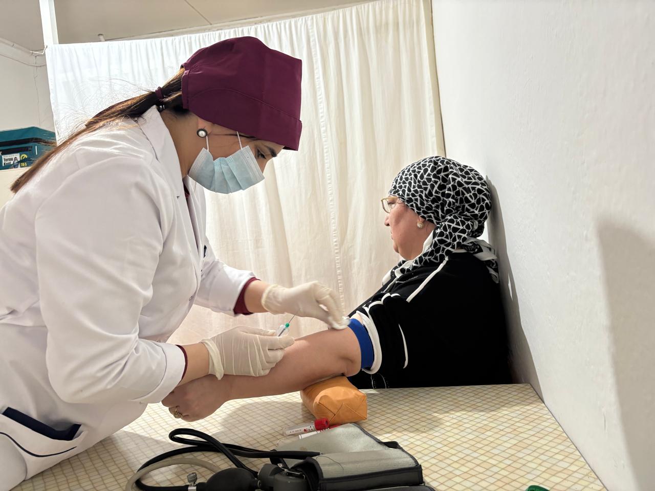 Медицинская помощь старшему поколению: социальный такси и выездные консультации в Магарамкентском районе